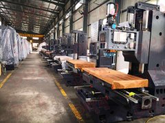 鼎亚精机光机车间