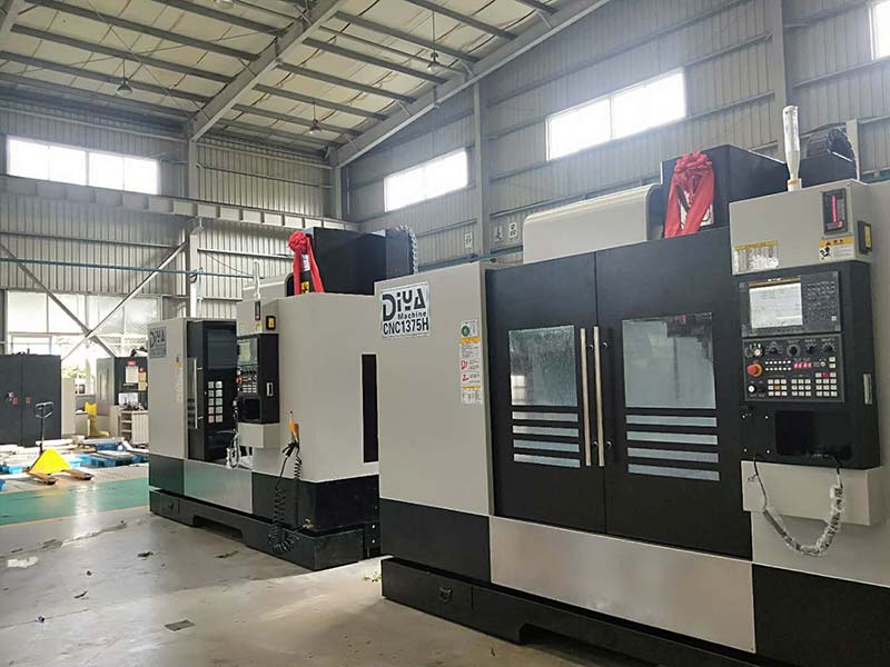 加工中心CNC1375两台同时发往江苏太仓